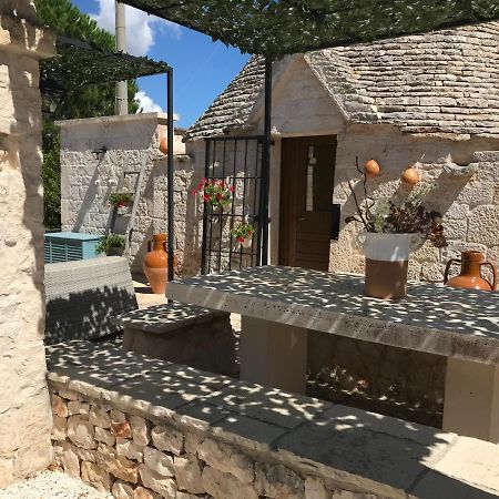 مبيت وإفطار ألبيروبيللو Trullo Grace -Trulli Anti' Charme & Relax المظهر الخارجي الصورة